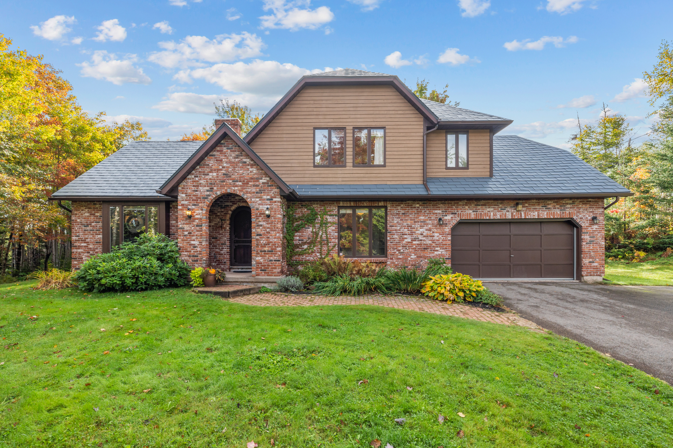 371 Pleasant Grove Road in PEI
